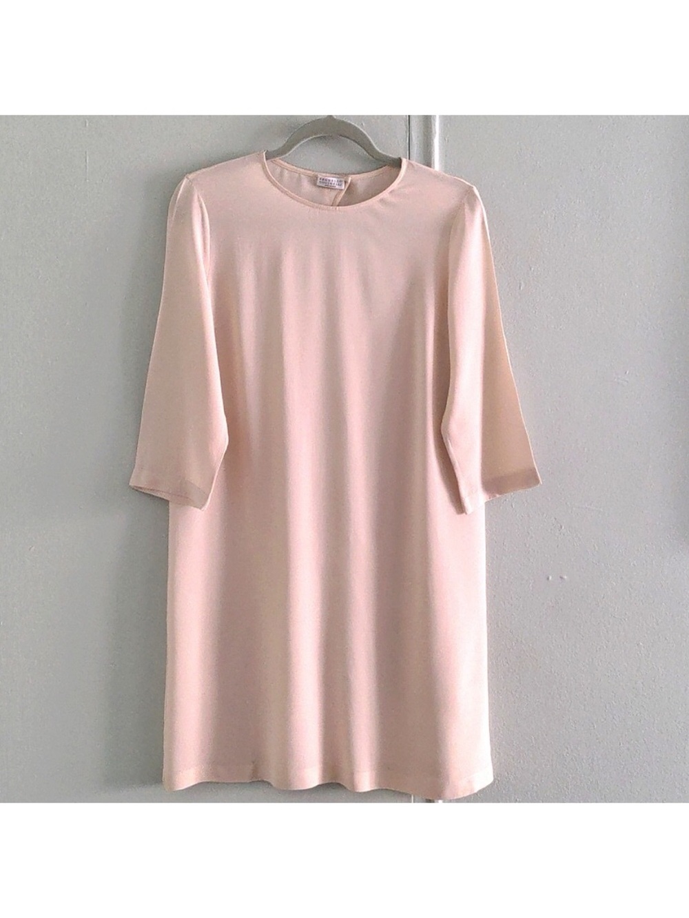 Brunello Cucinelli Pale Blush Shift Dress with Three-Quarter Sleeves - Picture 3 of 3